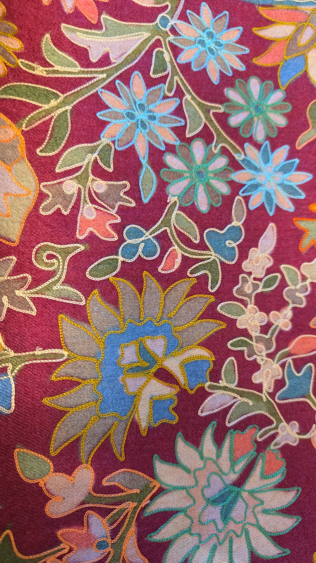 A Kashmiri Semi Pashmina shawl handwoven to a perfect precision, is enriched with the art of Kalamkari which transforms this masterpiece