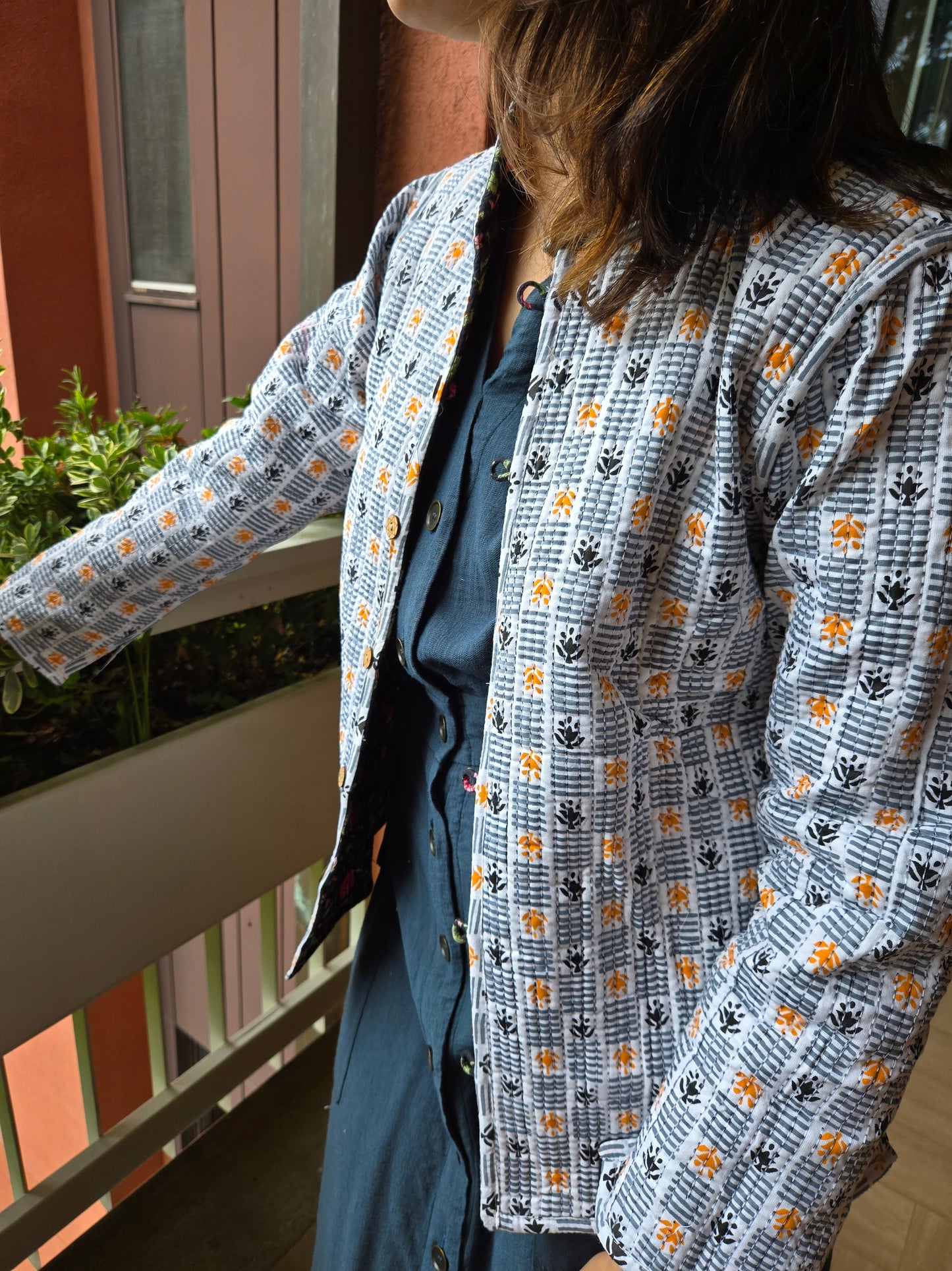 Indian Handmade Kantha Reversible Short Length All Season Bohemian Jacket in black and pink floral print.