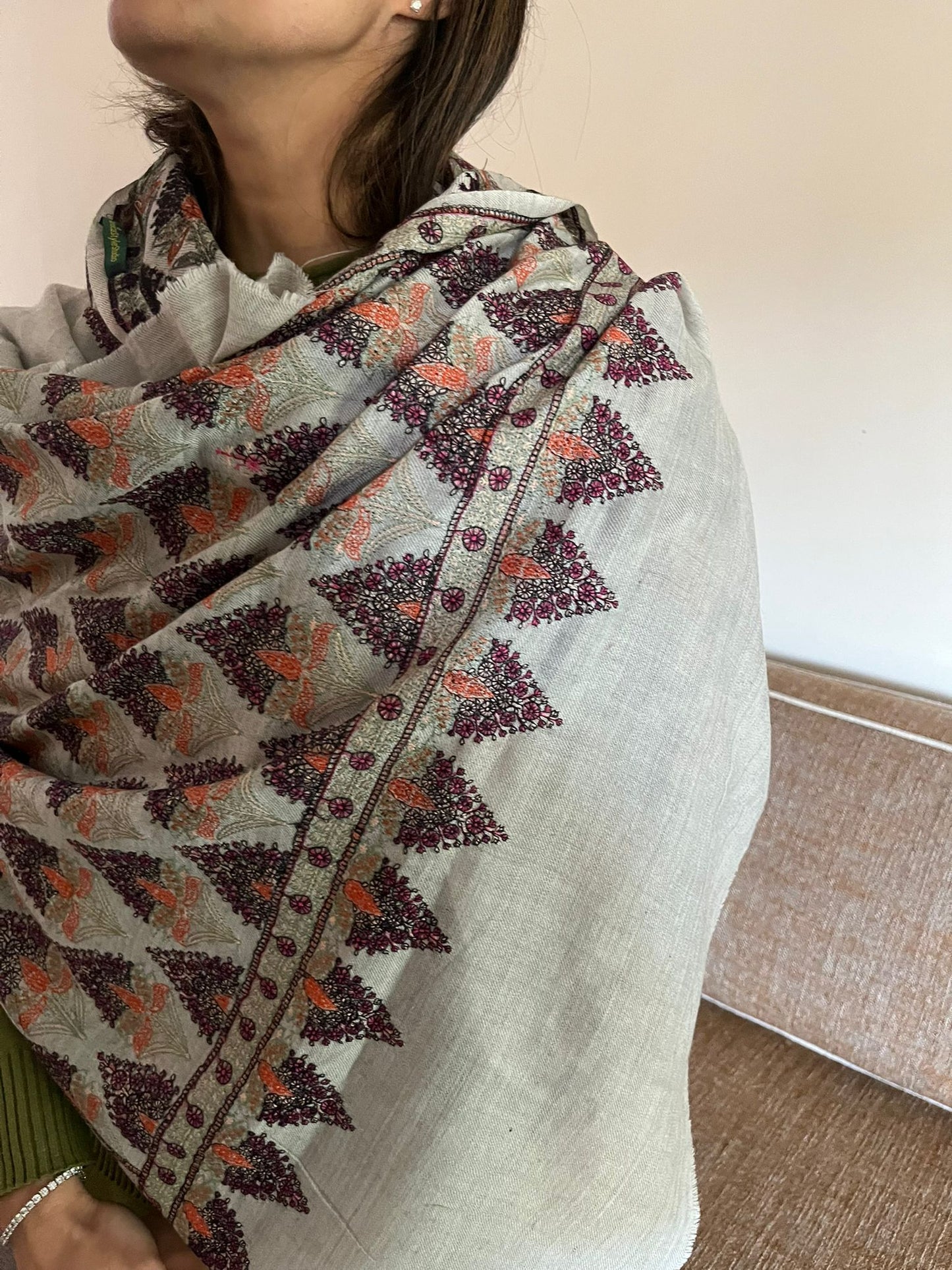 Handmade Kanni Weave Pashmina Shawl: Cashmere Wool Paisley Scarf