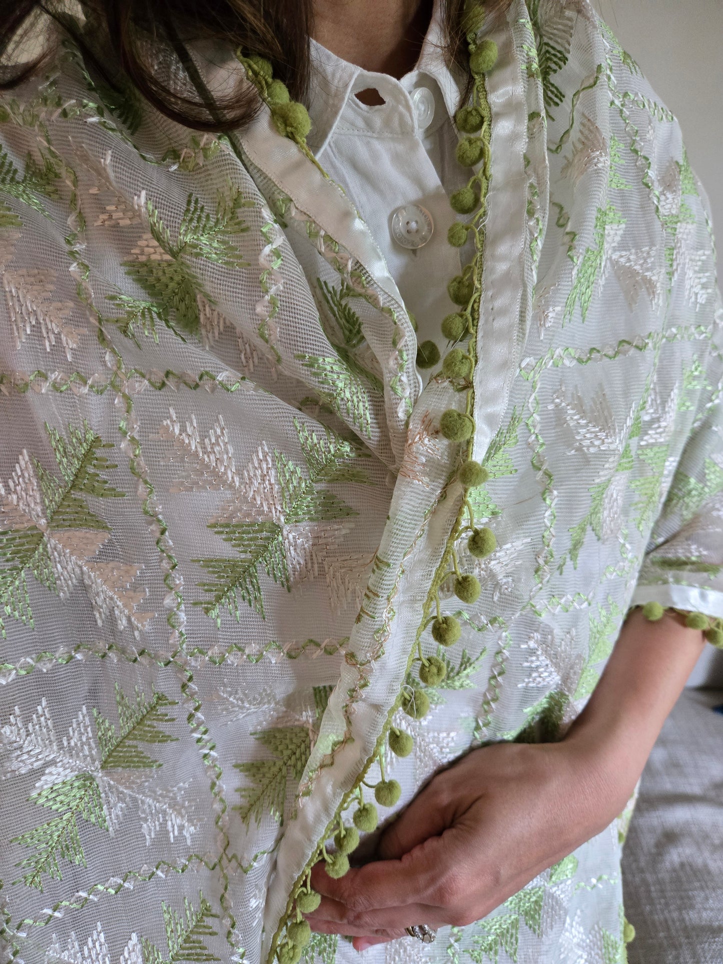 Handmade elegant Phulakari dupatta in white colour thread work in pure cotton base traditionally made by rural Indian women of Punjab India