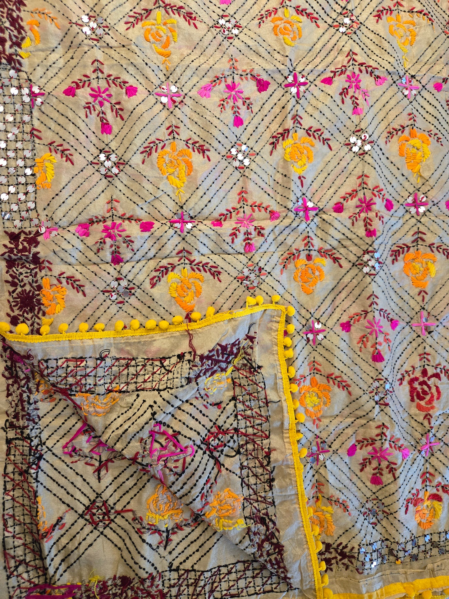 Handmade kantha dupatta shawl soft cotton hand embroidered floral work shawl/ foulard/scarf /stole for spring summer collection