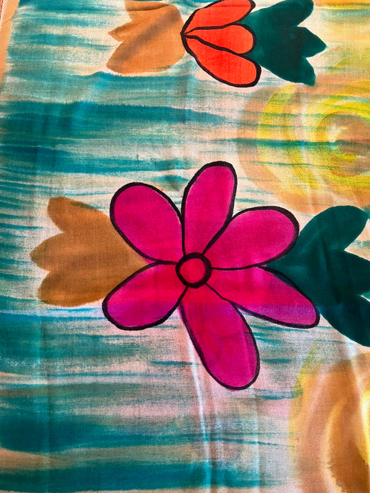 Hand painted Pashmina Wool floral Scarf/Shawl made by artisans