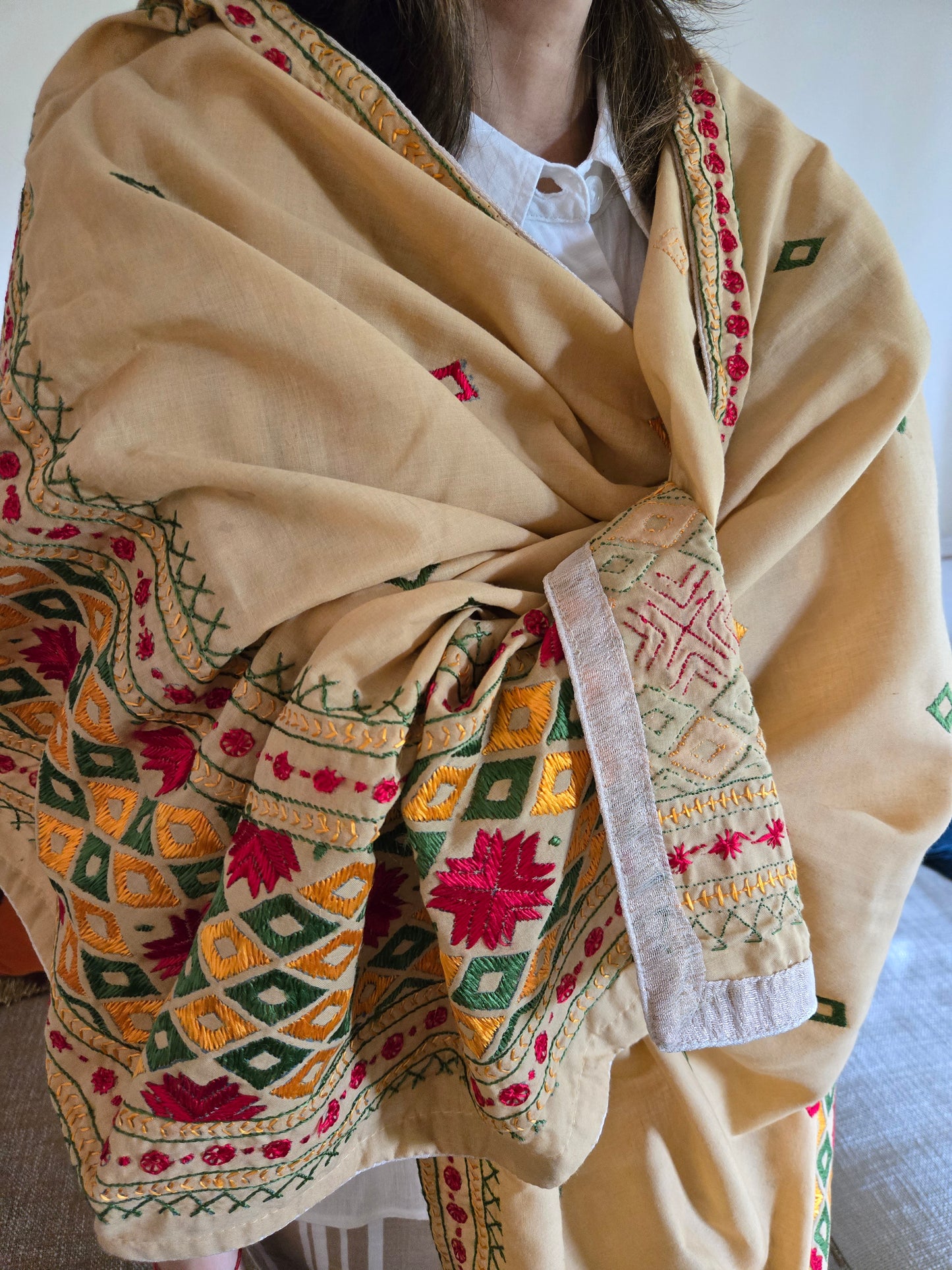 Handmade elegant Phulakari dupatta in beige colour thread work in pure cotton base traditionally made by rural Indian women of Punjab India