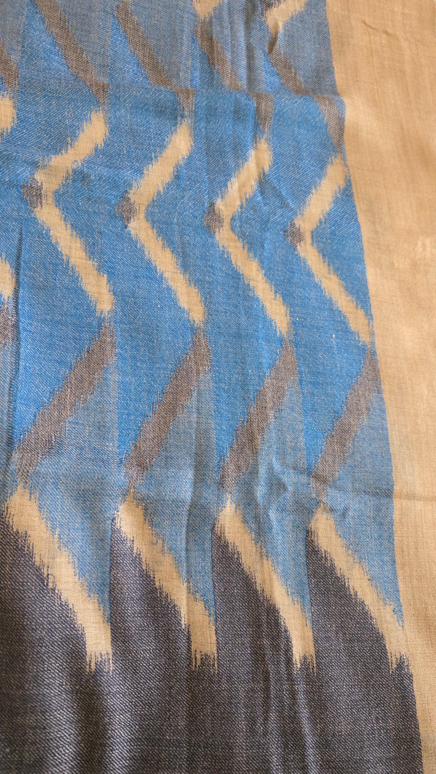 Indian artisan made ikkat design Pashmina Wool Scarf/Shawl