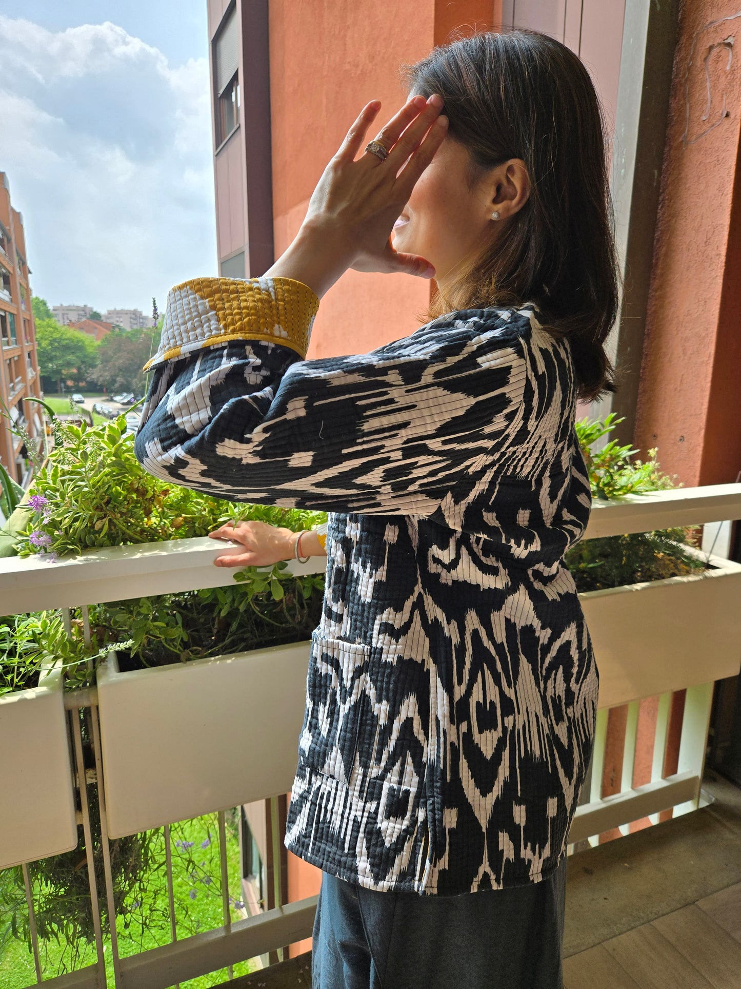 Indian Handmade Kantha Reversible Short Length All Season Bohemian Jacket Ikkat print black/ mustard