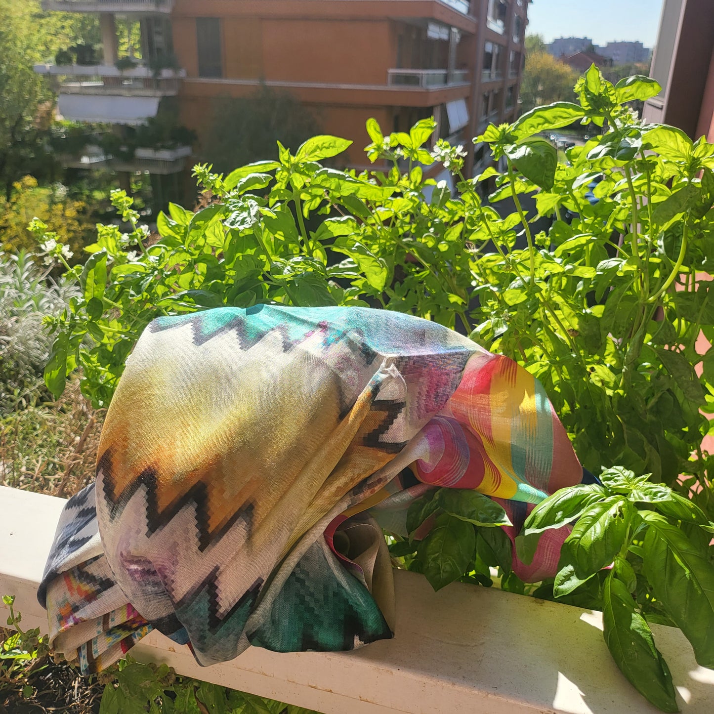 Beautiful handpainted Silk stole / scarf With beautiful zigzag print. Very light and comfortable to carry