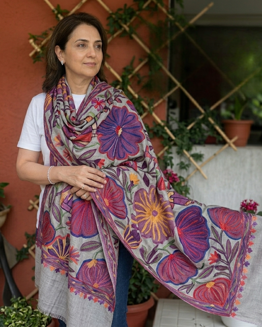 Heritage Storyteller: Fine Wool Kashmiri Hand-Embroidered Stole