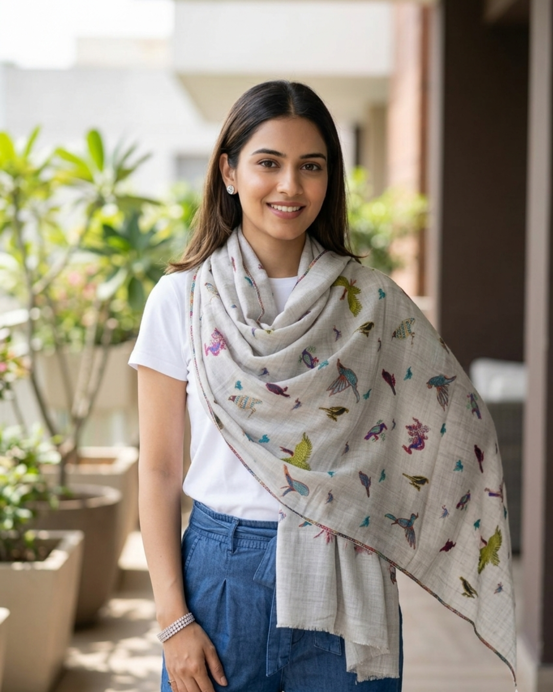 Ivory Sanctuary: Cream Fine Wool Shawl with Multicoloured Kashmiri Bird Motifs