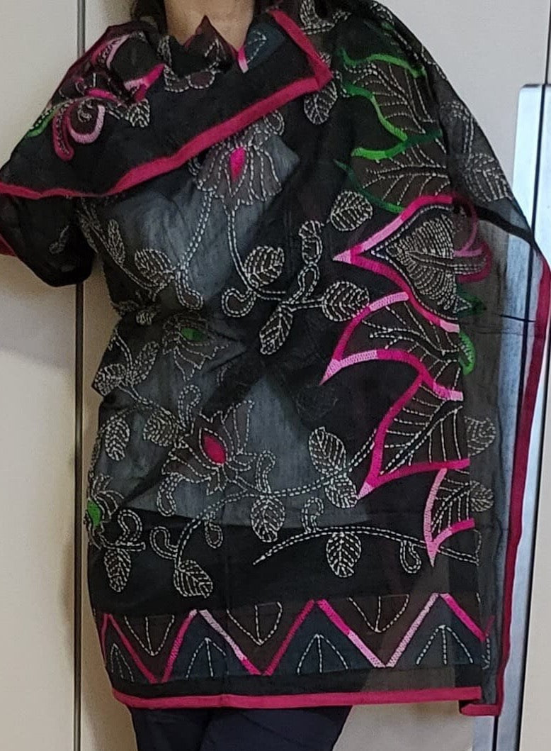 Hand Embroidered black cotton Kantha Scarf/dupatta very elegant and beautiful with floral kantha embroidered work