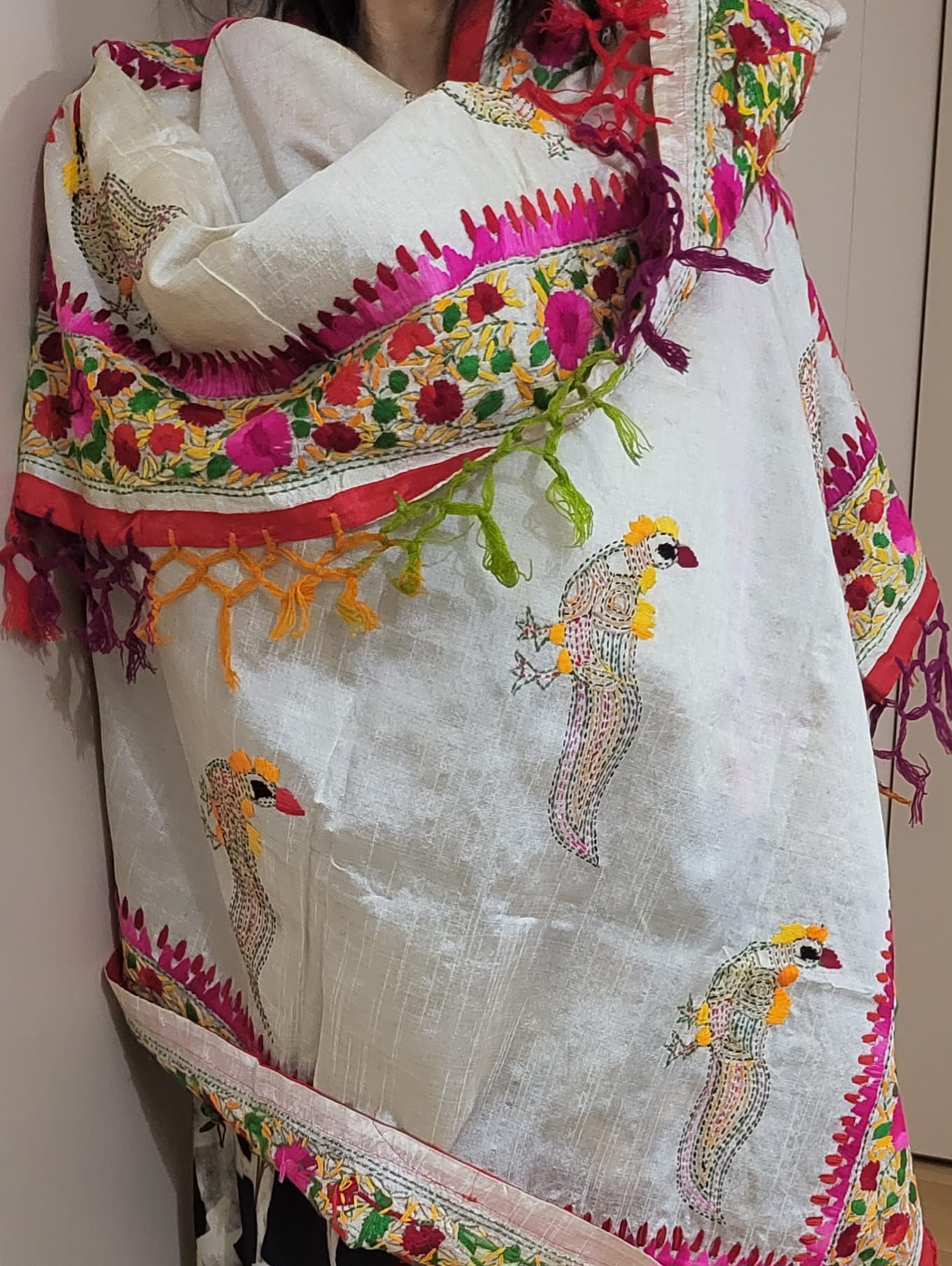 Hand Embroidered Tussar Silk Kantha Scarf/dupatta very elegant cream colour with multicolour thread kantha work