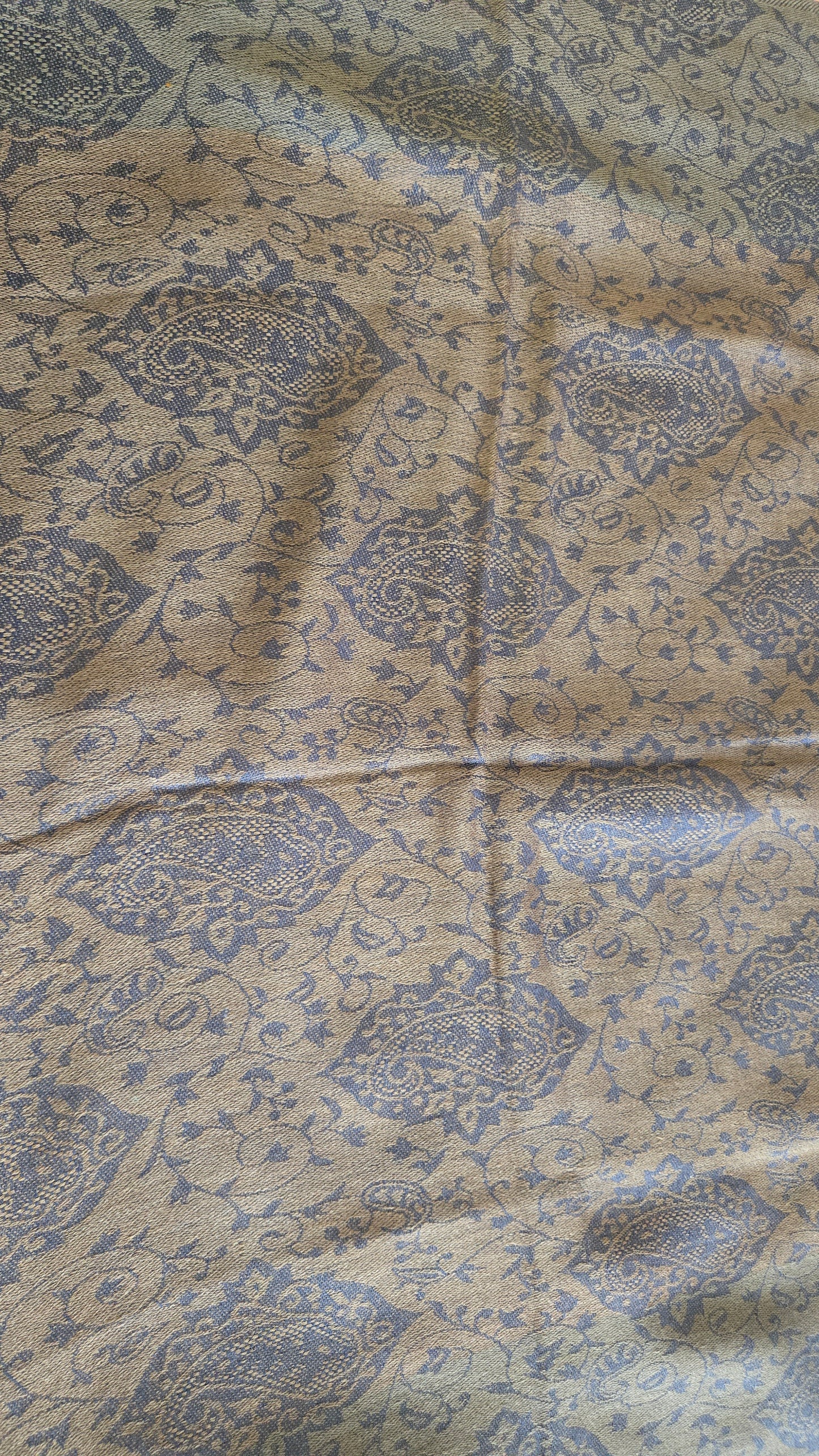 Handmade Kanni Weave Pashmina Scarf:  Wool Paisley Shawl