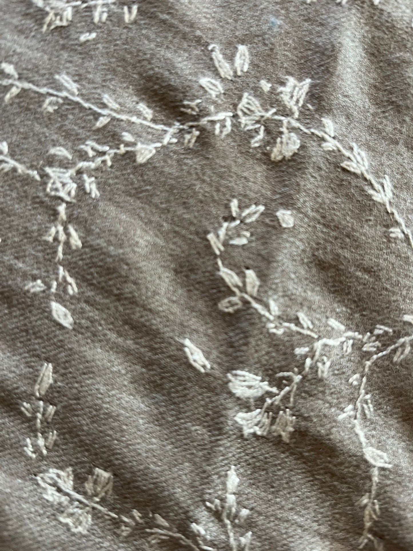 Silver Mist Kashmiri Sozni Wrap