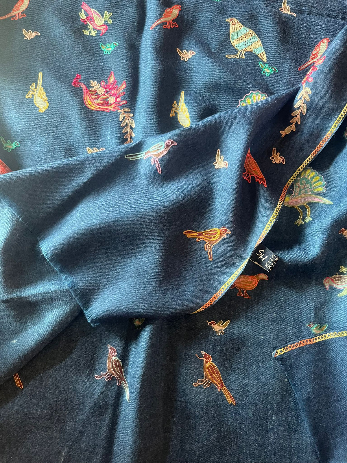 The Midnight Sanctuary: Handmade Fine Pashmina Bird Embroidered Stole