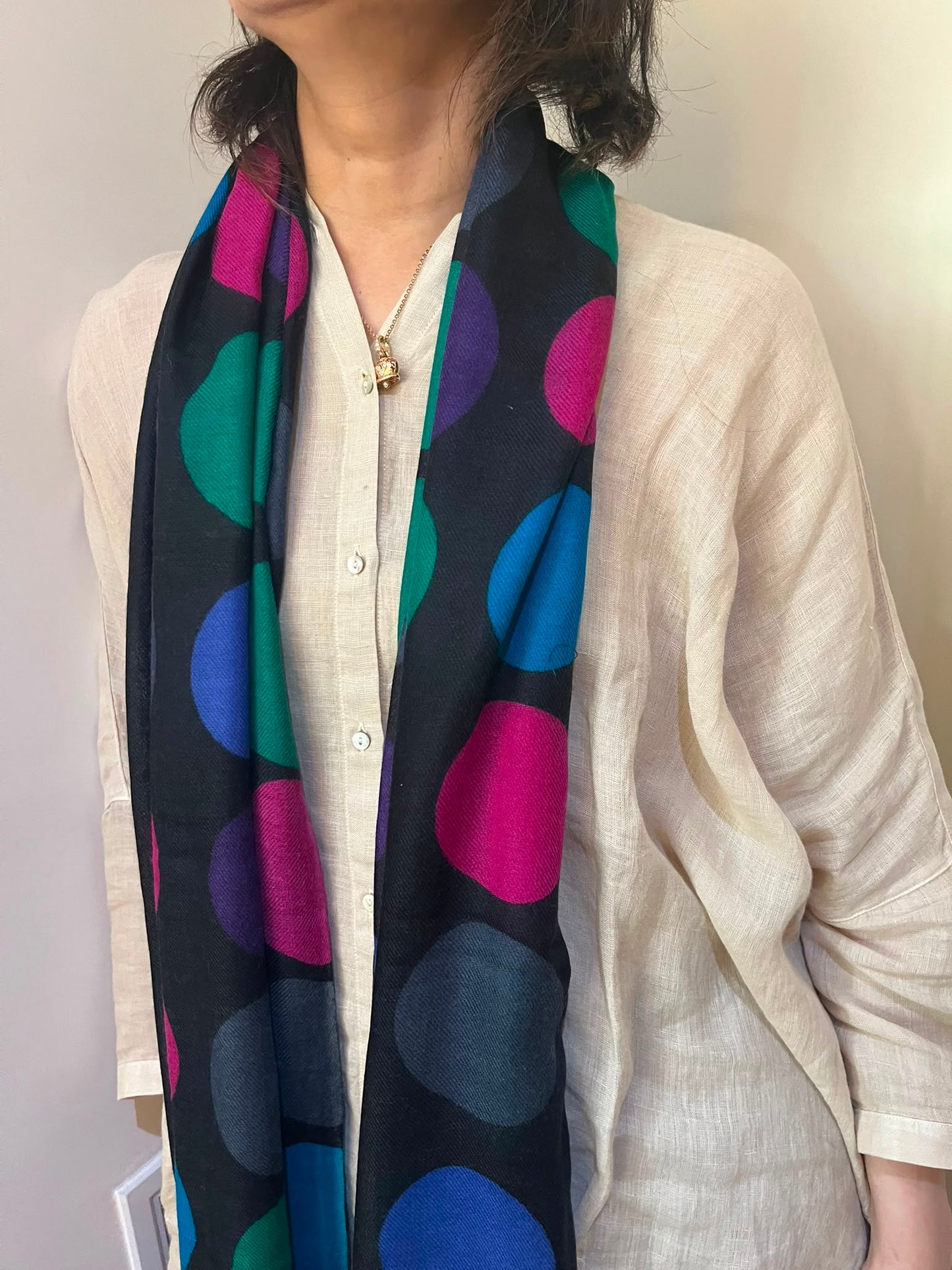 Hand painted Pashmina Wool dotted print Scarf/Shawl made by artisans
