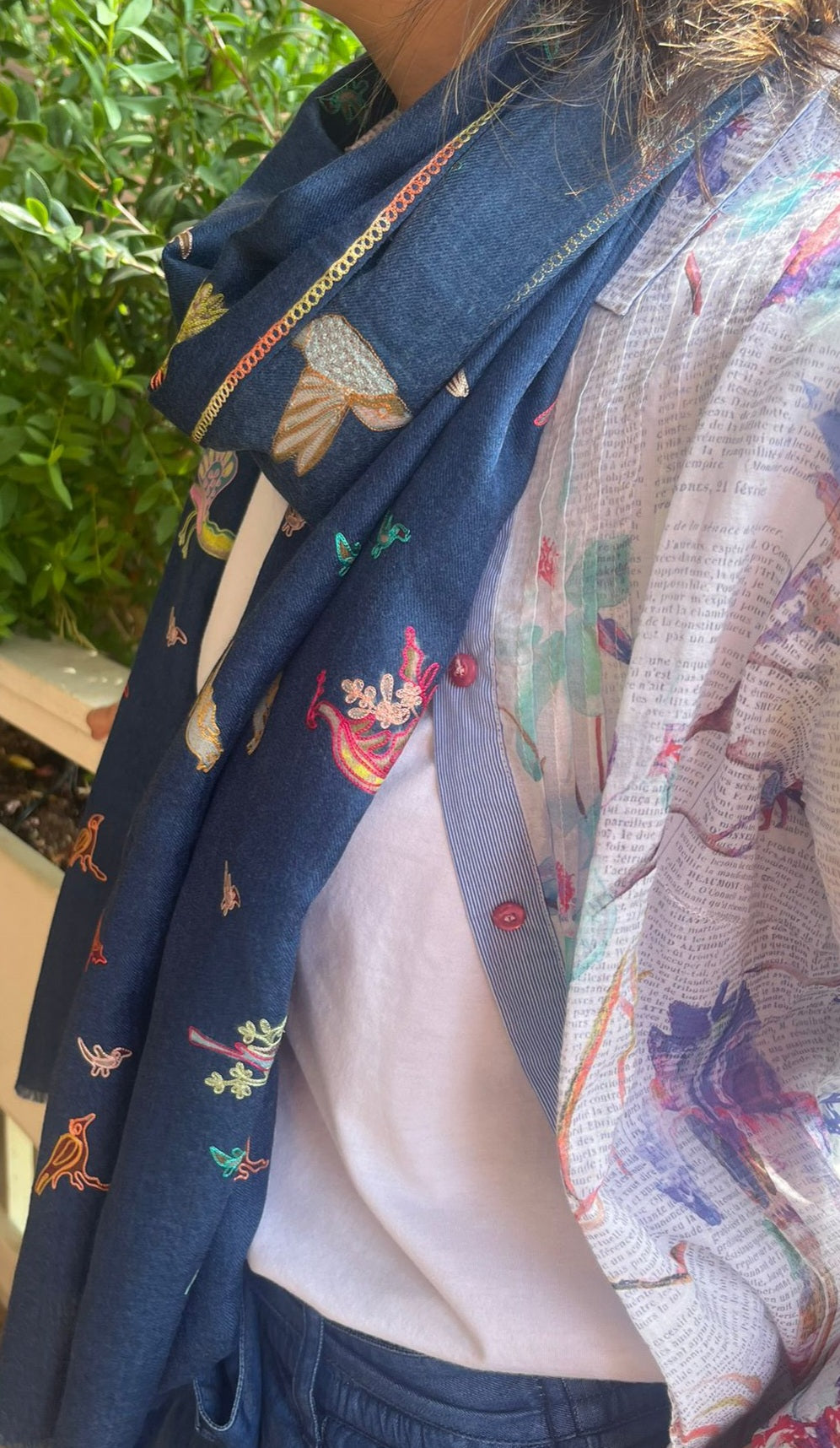 The Midnight Sanctuary: Handmade Fine Pashmina Bird Embroidered Stole