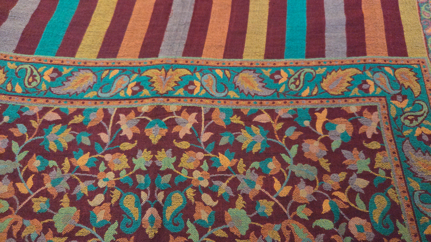 Handmade Kanni Weave Pashmina Shawl:  Wool floral Scarf/shawl