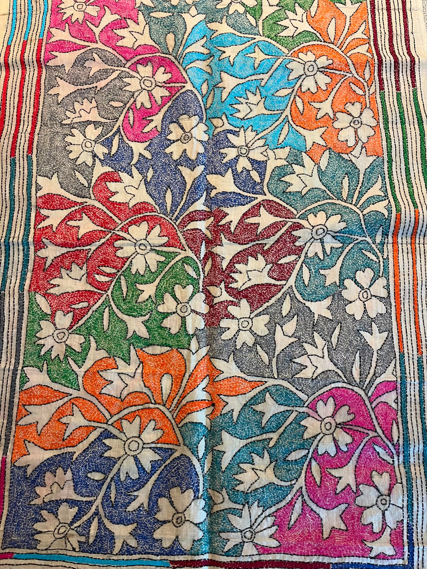 Hand-Embroidered Tusar Silk Stole: Hand-Painted Kantha Stitch