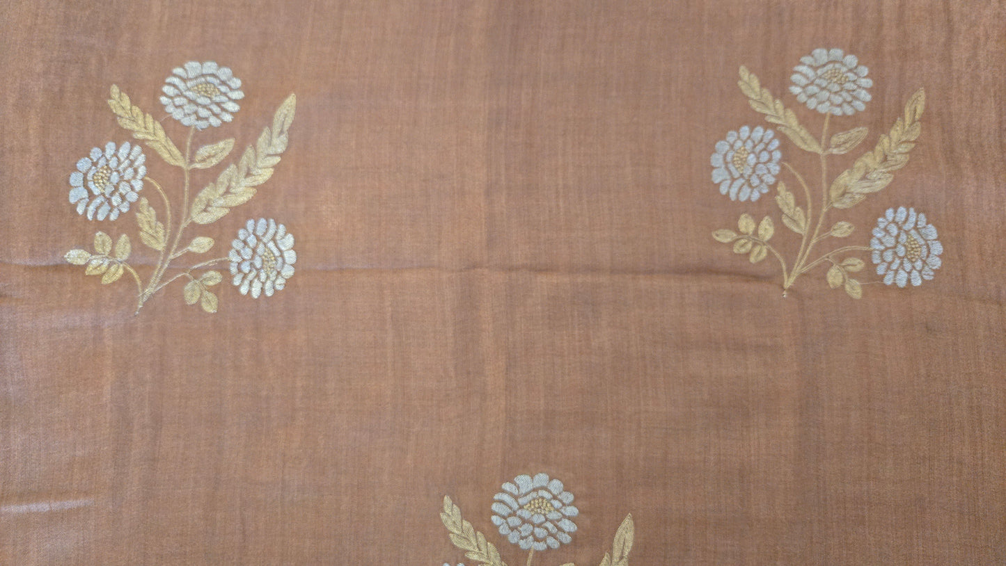 Beautiful two shades golden zari and  peach colour  Silk stole / scarf hand made perfect for all season . Very light and comfortable to car