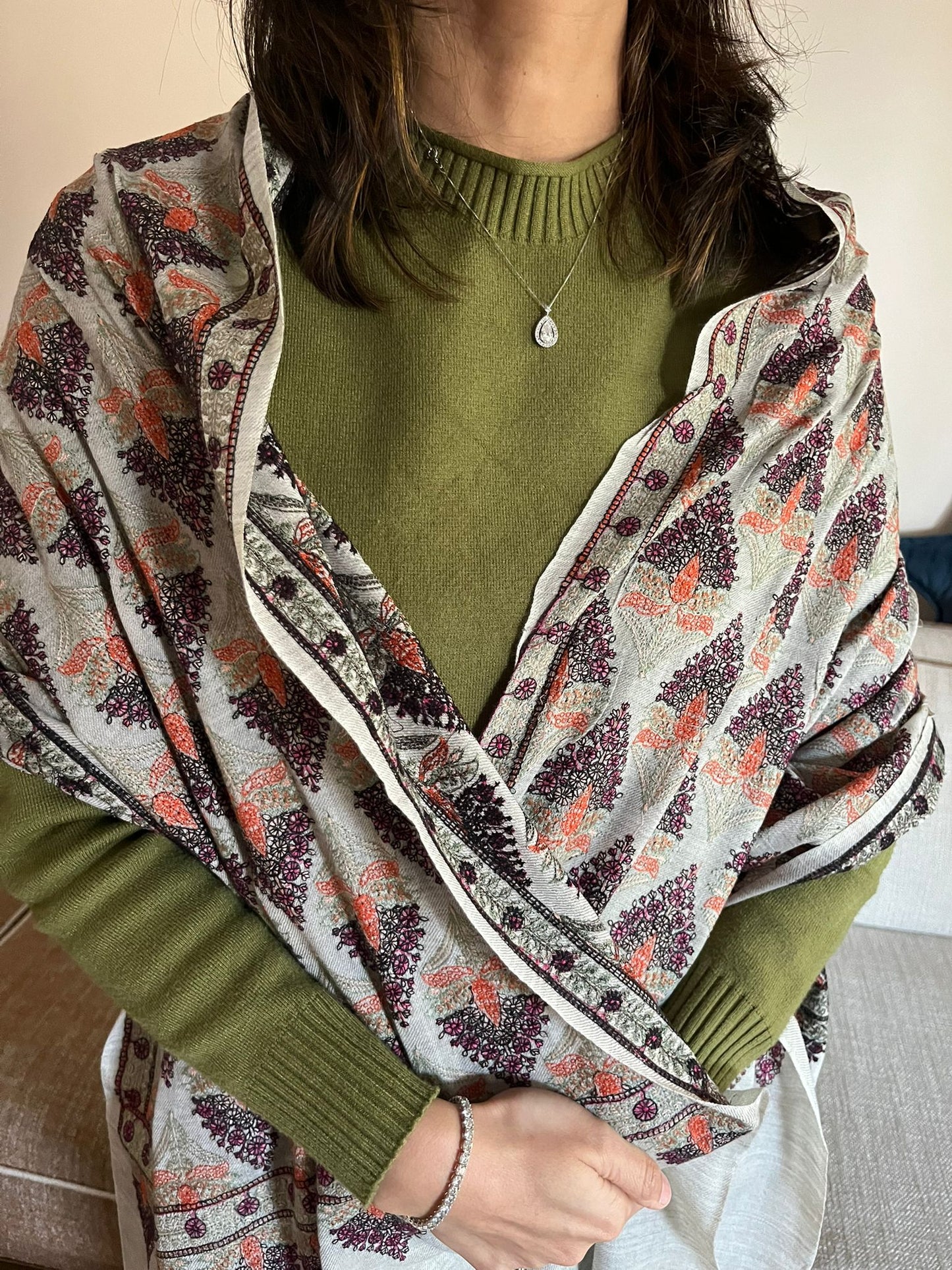 Handmade Kanni Weave Pashmina Shawl: Cashmere Wool Paisley Scarf