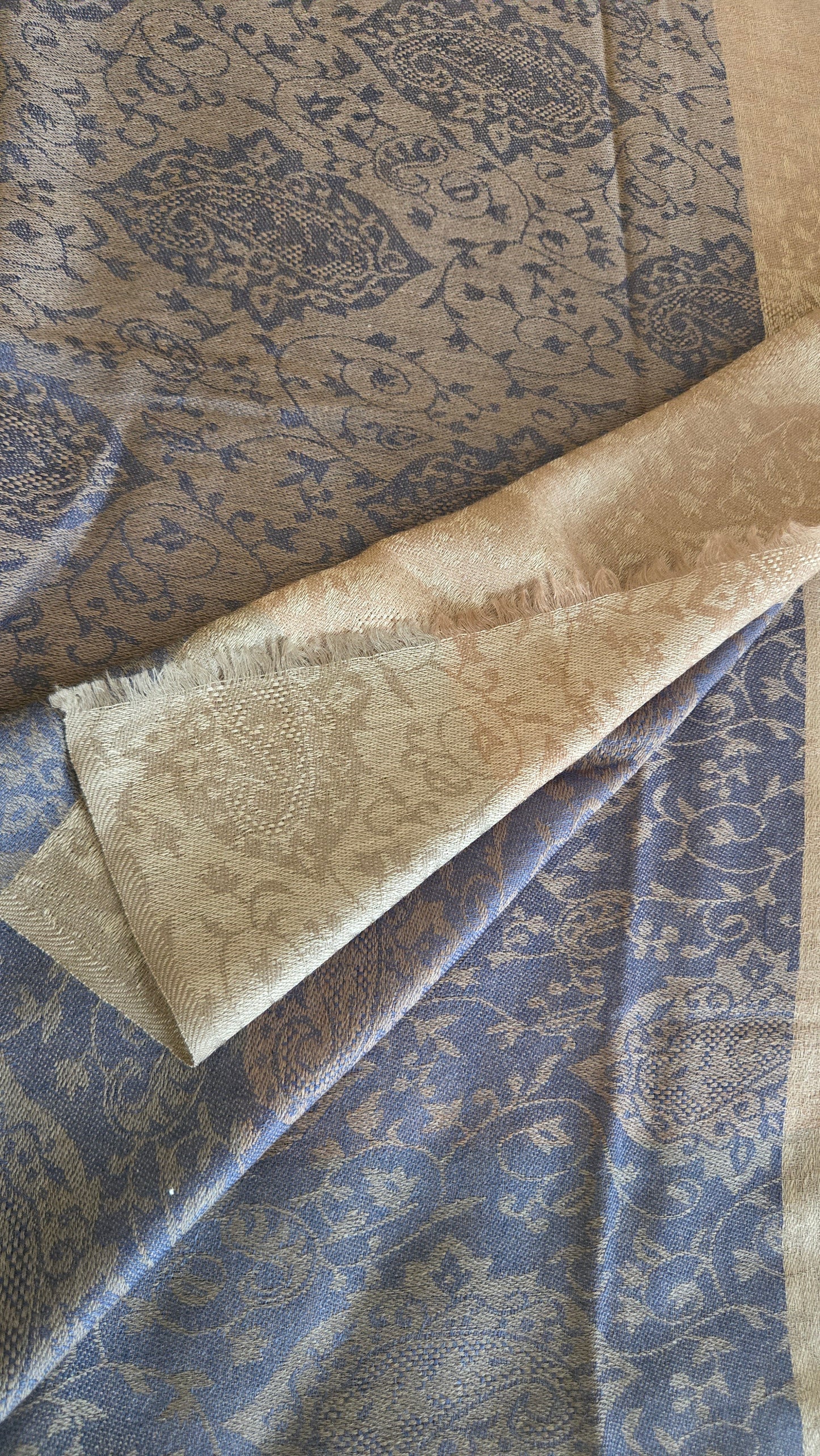 Handmade Kanni Weave Pashmina Scarf:  Wool Paisley Shawl