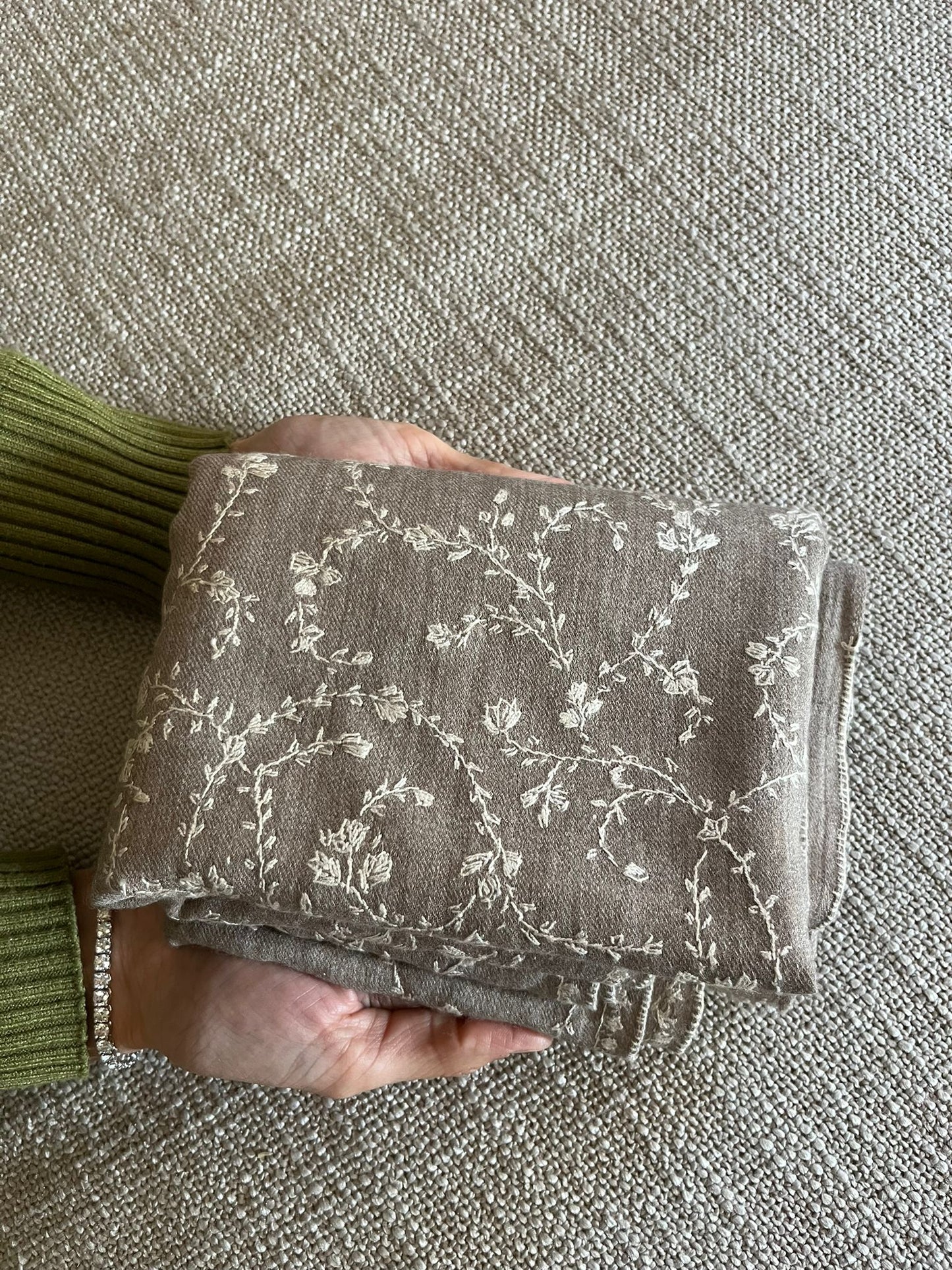 Silver Mist Kashmiri Sozni Wrap