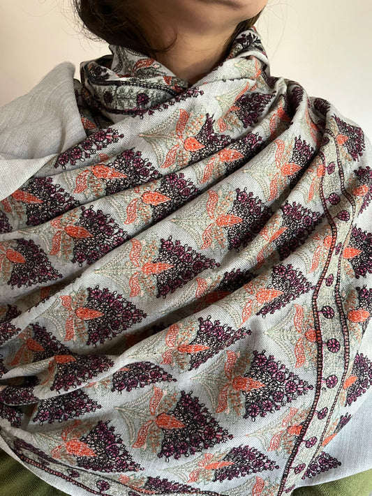 Handmade Kanni Weave Pashmina Shawl: Cashmere Wool Paisley Scarf