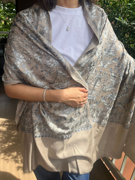 Antique Beige & Sapphire: Feather-Soft Woven Floral Shawl