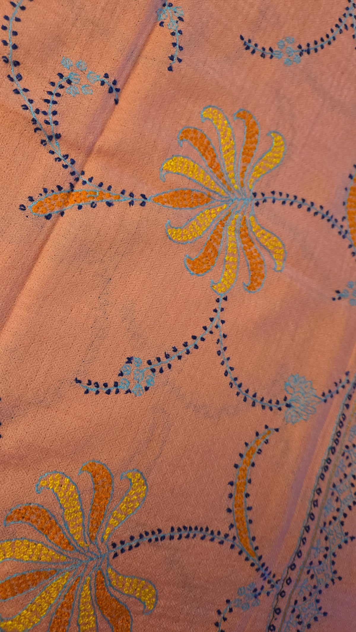 Hand embroidery Sozni  fine thread work shawl in pure pashmina