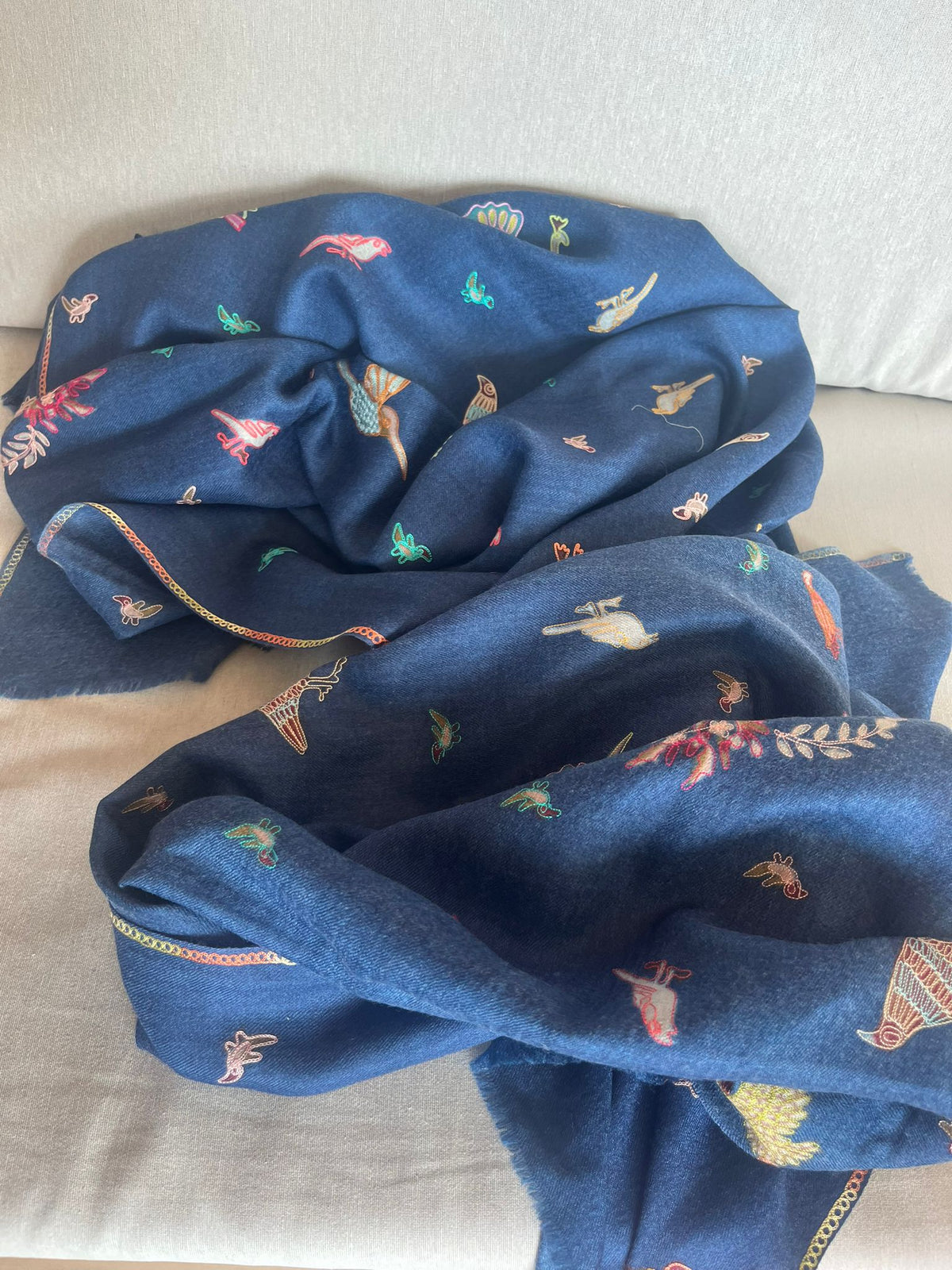 The Midnight Sanctuary: Handmade Fine Pashmina Bird Embroidered Stole