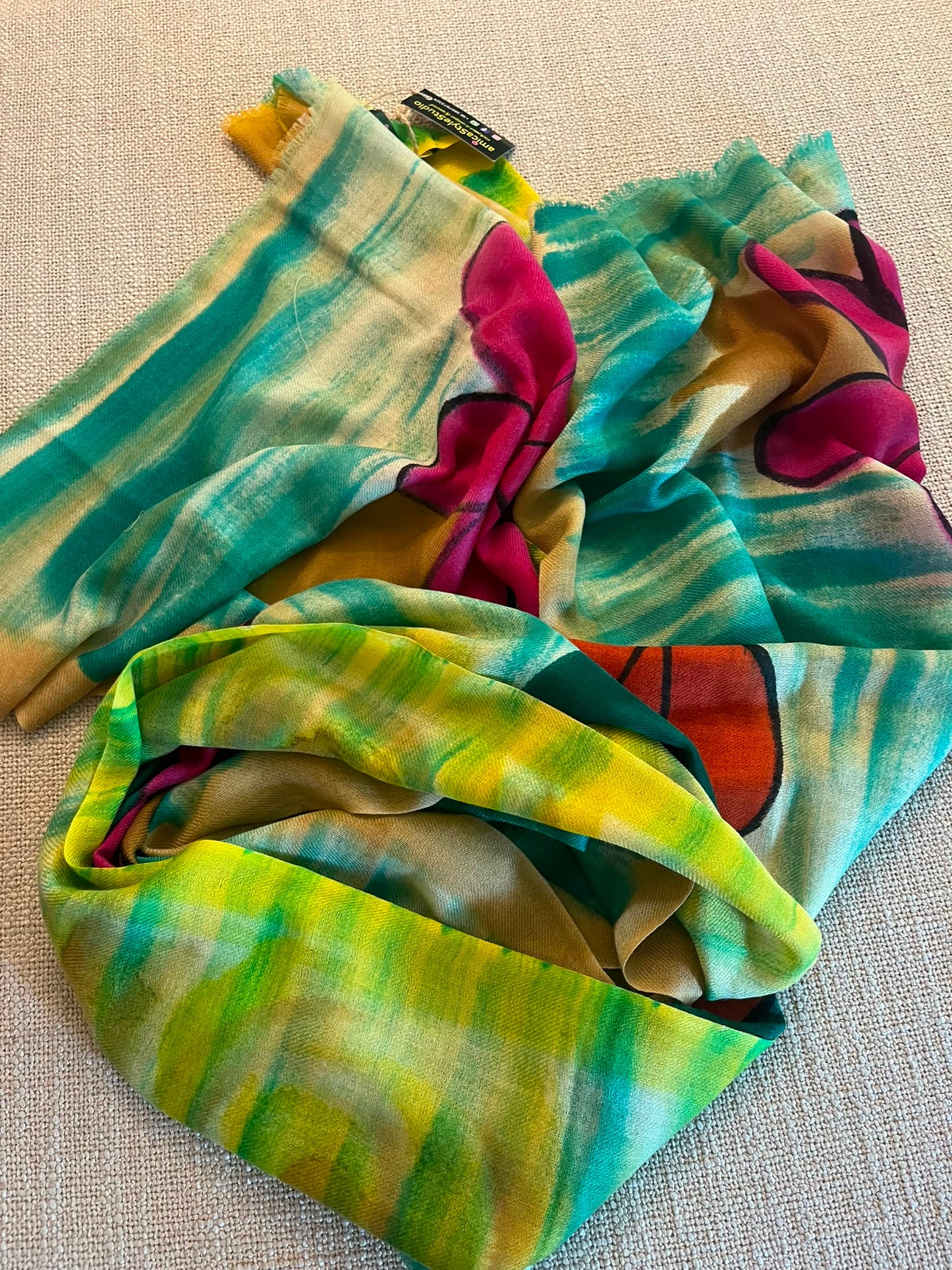 Hand painted Pashmina Wool floral Scarf/Shawl made by artisans