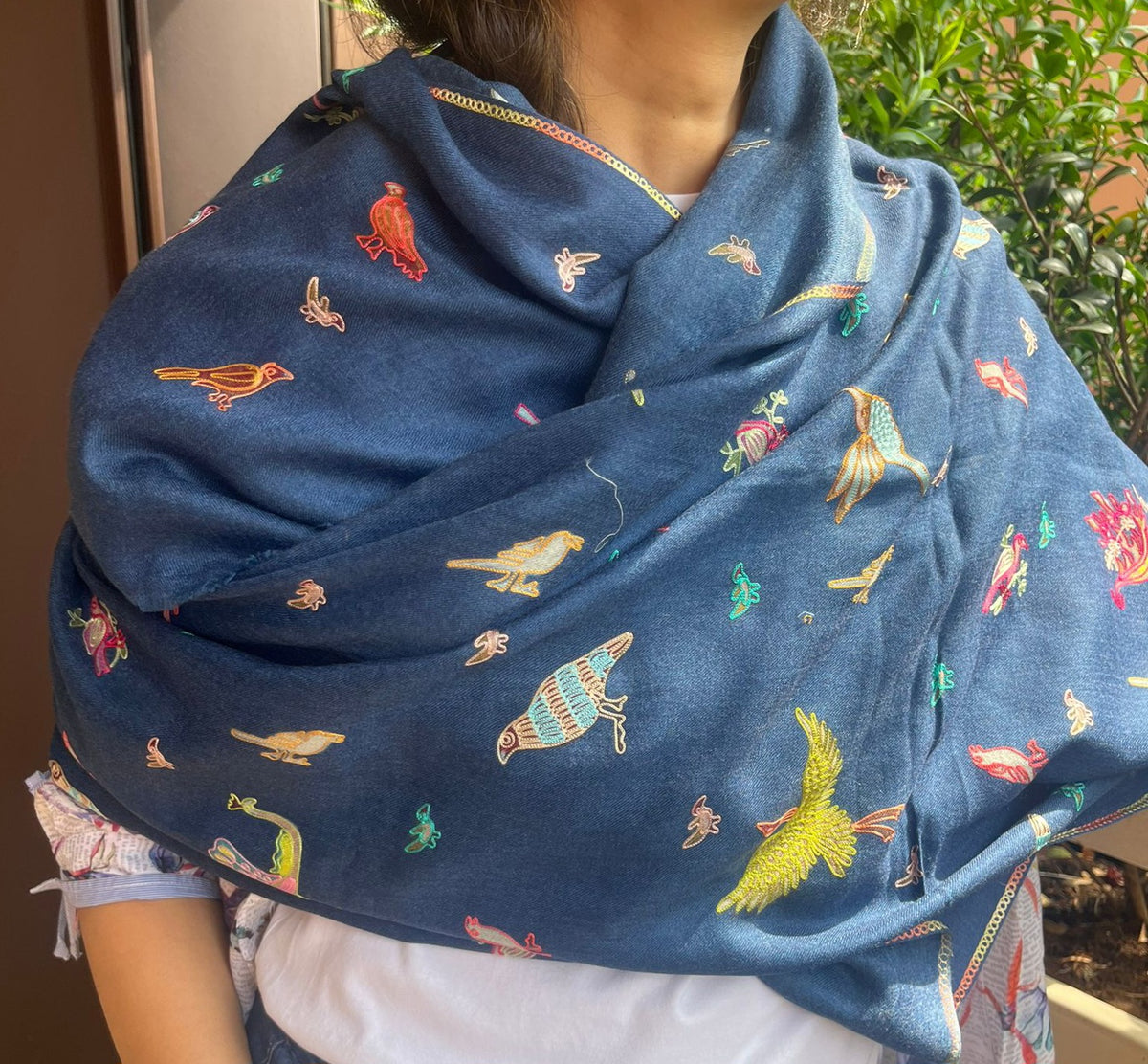 The Midnight Sanctuary: Handmade Fine Pashmina Bird Embroidered Stole