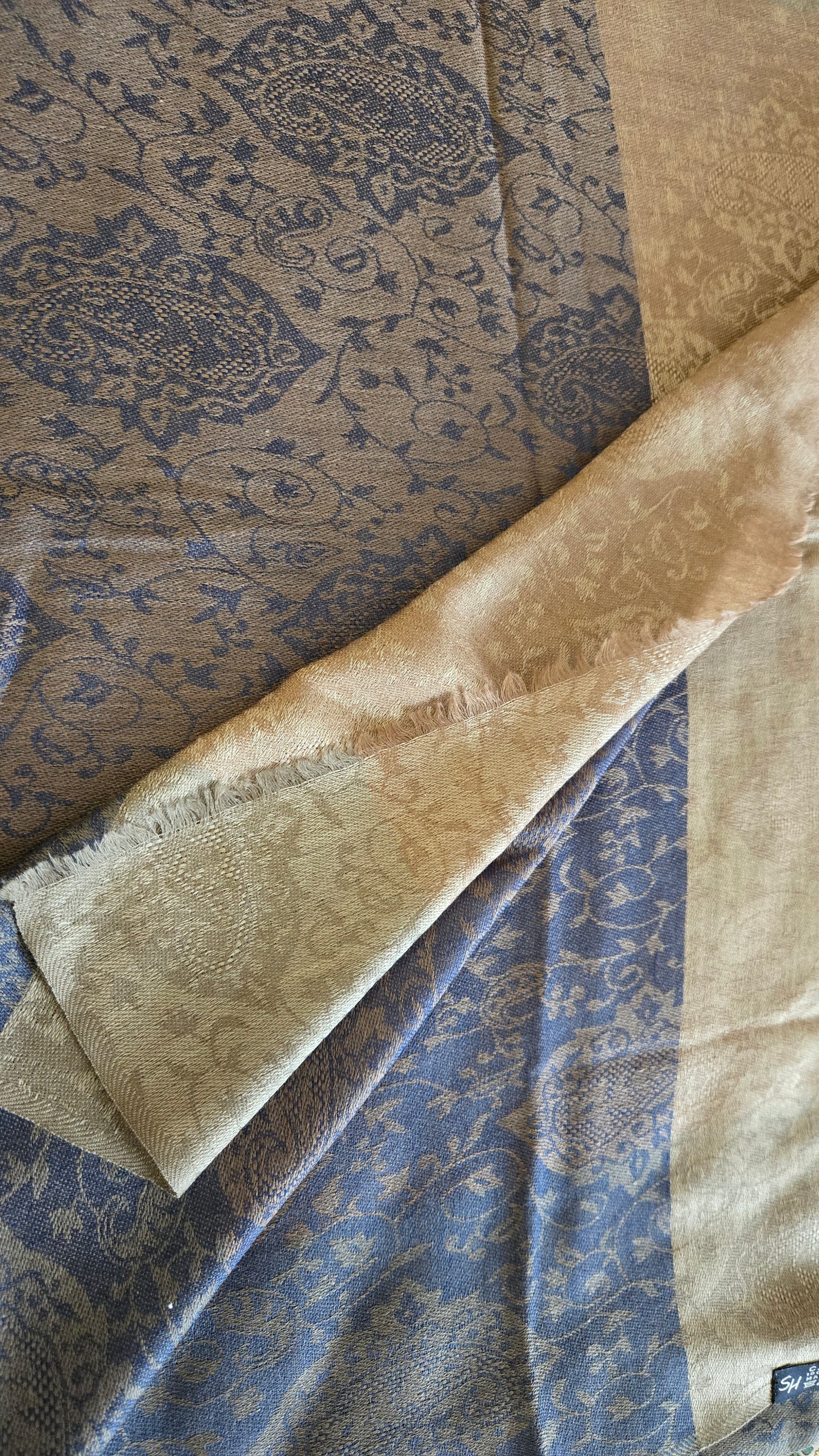 Handmade Kanni Weave Pashmina Scarf:  Wool Paisley Shawl