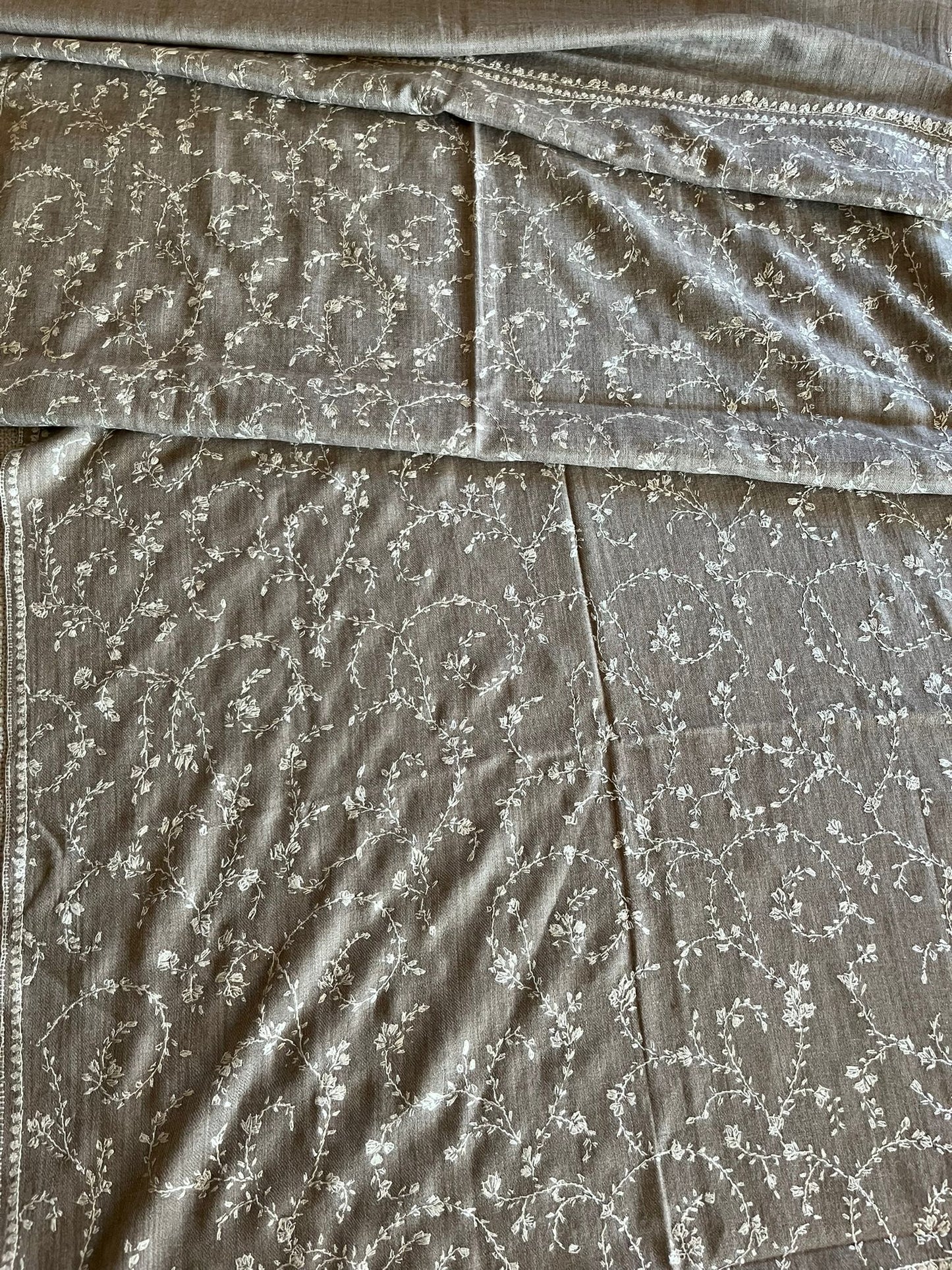 Silver Mist Kashmiri Sozni Wrap
