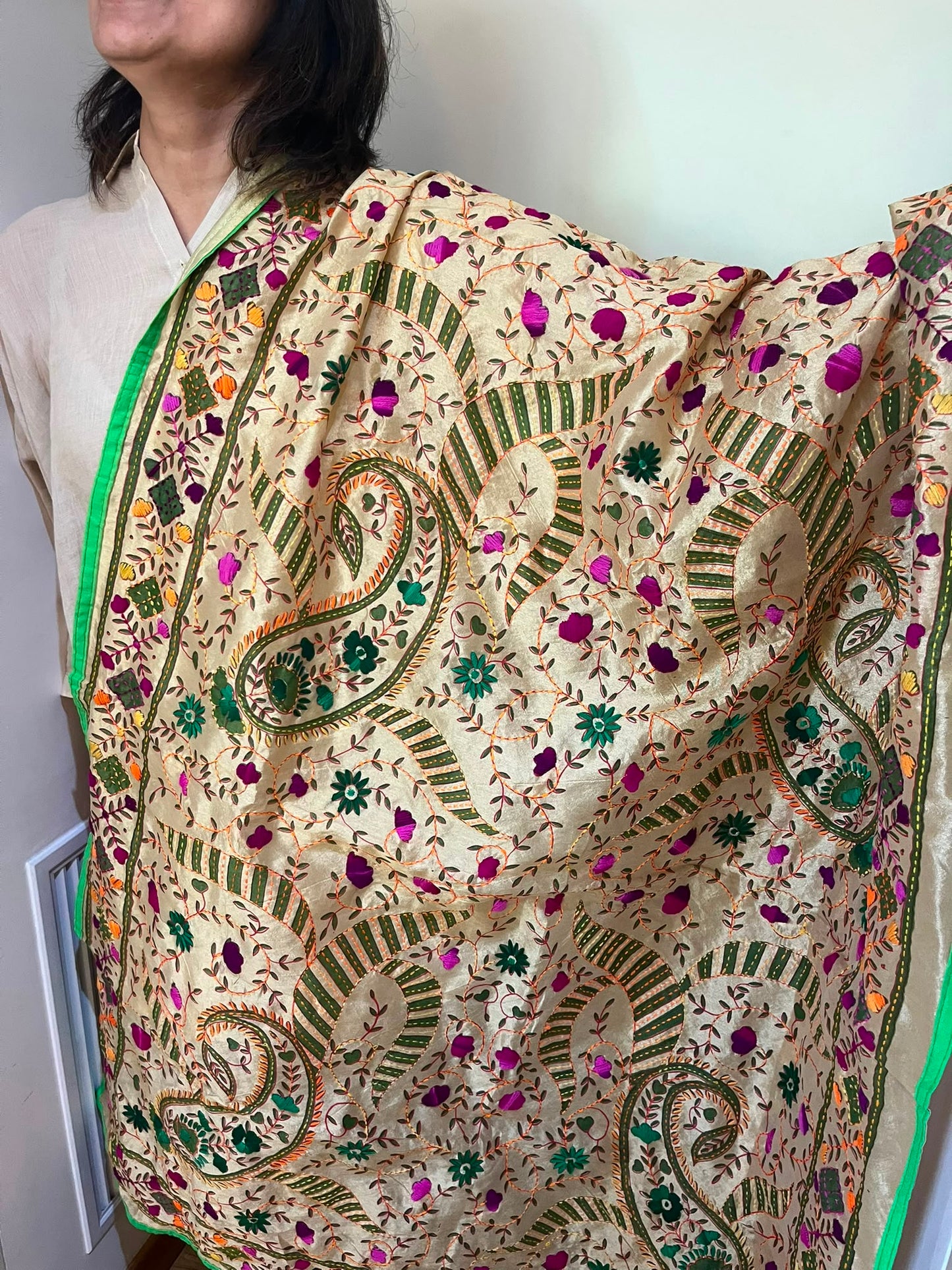 Hand Embroidered Tussar Silk Scarf: Floral Kantha Work Dupatta