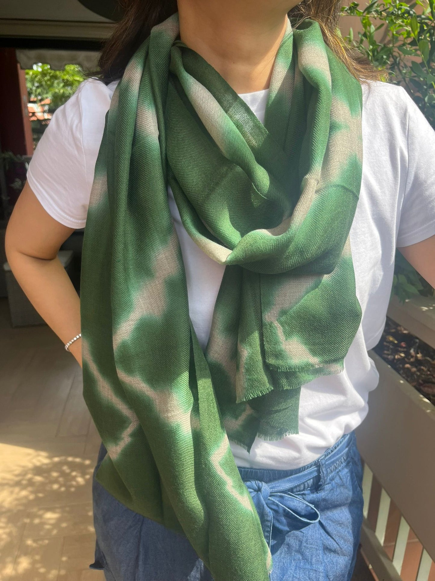 Olive Heritage: Cream & Green Woven Tie-and-Dye Pashmina Shawl
