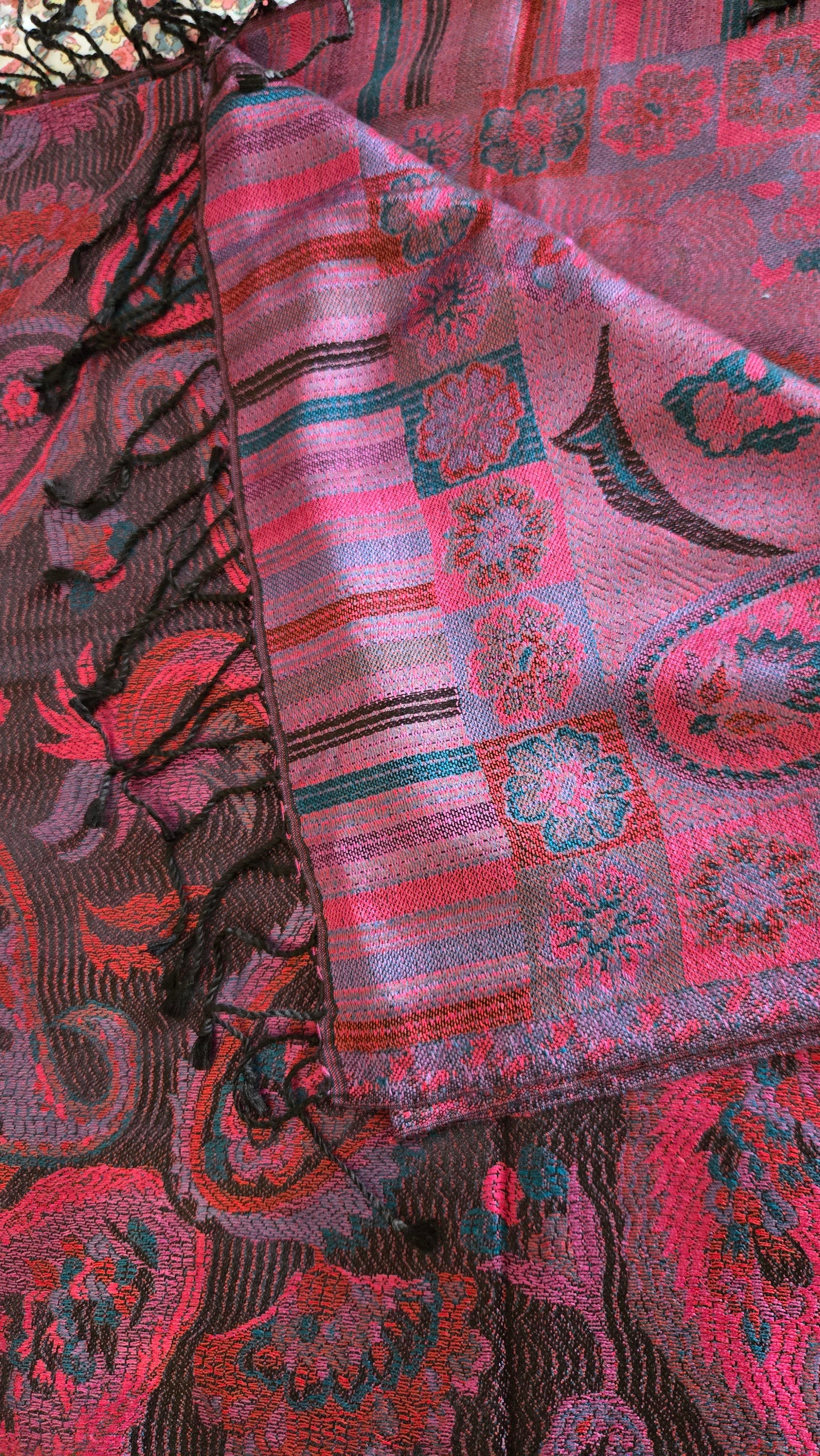 Beautiful multicoloured  self weaves Silk stole / scarf perfect for all season . Very light and comfortable to carry