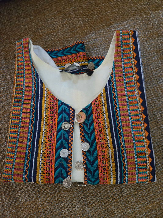 Short Women Embroidered linen  Banjara Boho Jacket, Traditional linen Kutch Koti, Indian Ethnic linen  Jacket, Cotton Long Sleeves  Jacket