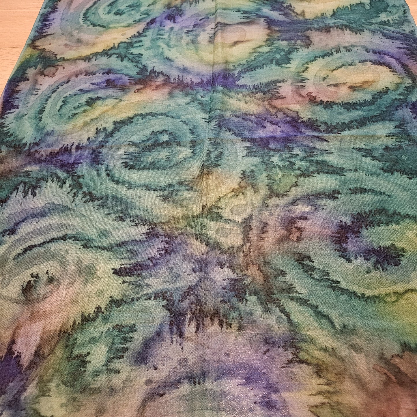 Beautiful handpainted artisanmade pashmina stole/shawl...